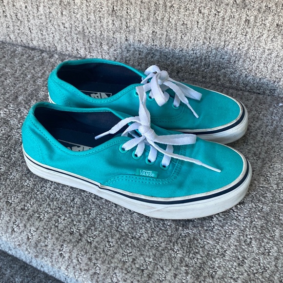 Vans Shoes - EUC Vans turquoise size 6 women’s